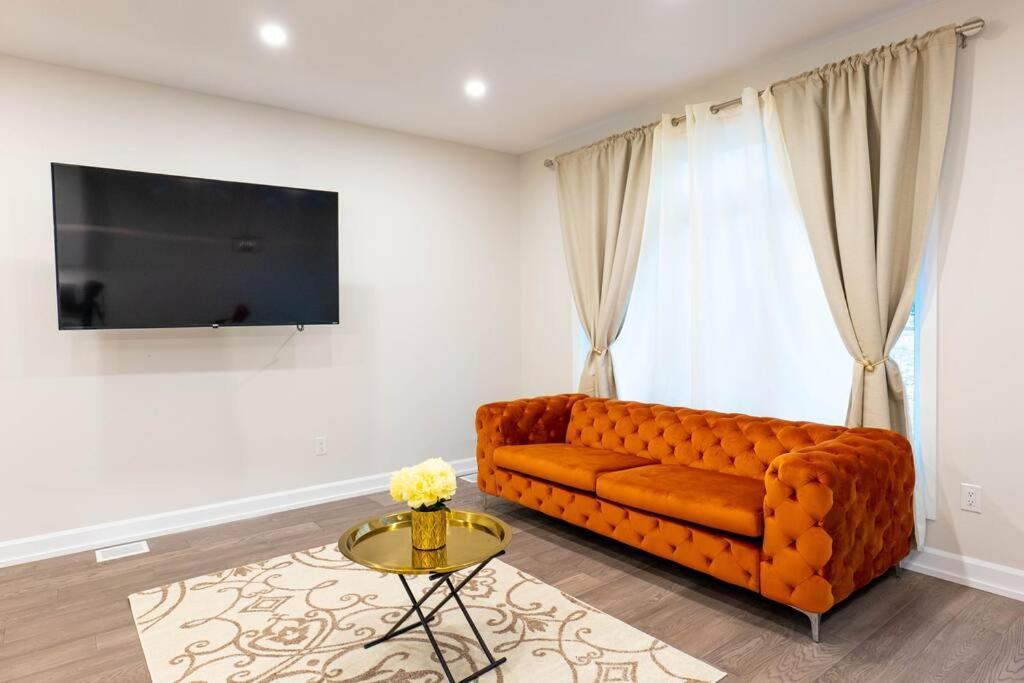 Apartamento Luxury Niagara 3 Bdr Townhouse /Garage Exterior foto