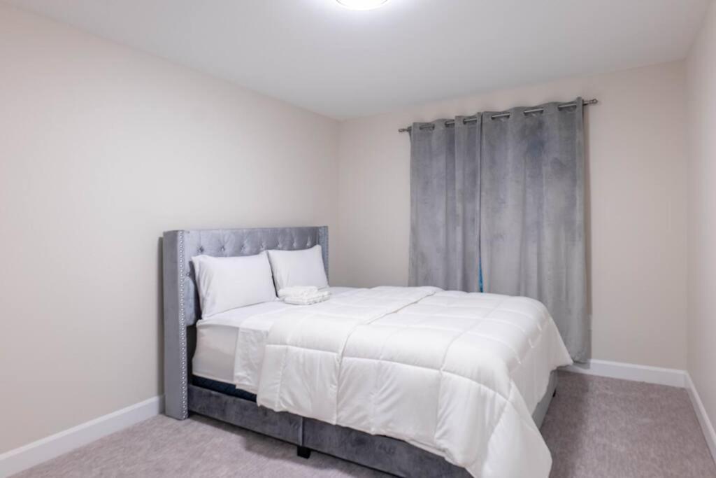 Apartamento Luxury Niagara 3 Bdr Townhouse /Garage Exterior foto