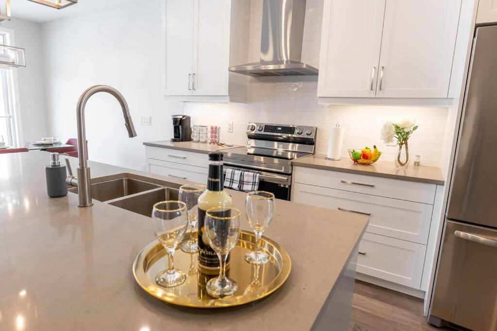 Apartamento Luxury Niagara 3 Bdr Townhouse /Garage Exterior foto