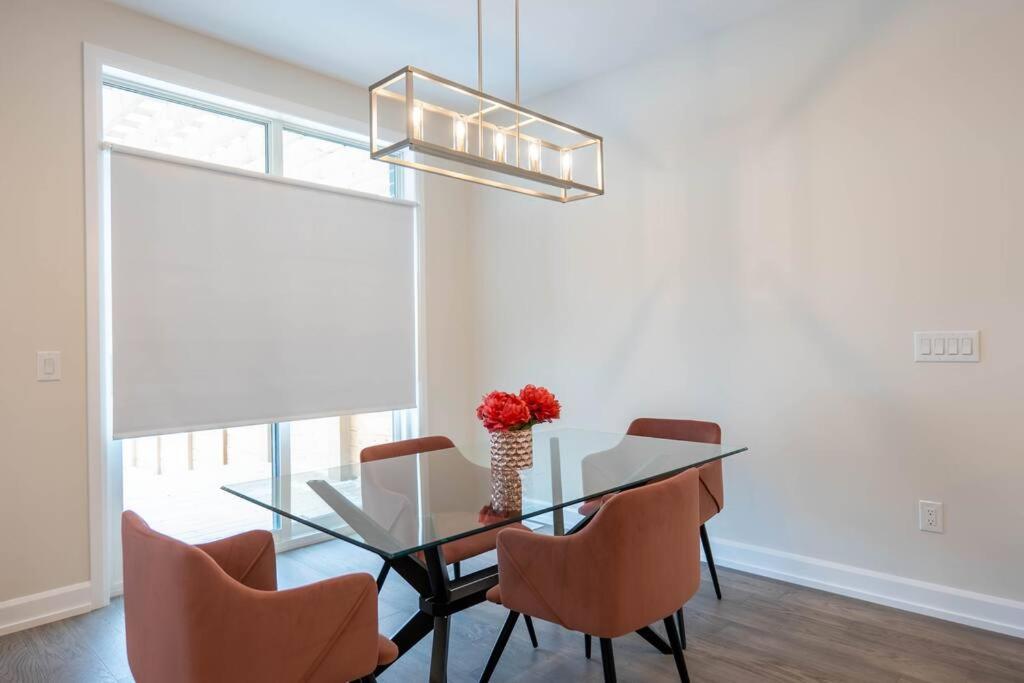 Apartamento Luxury Niagara 3 Bdr Townhouse /Garage Exterior foto