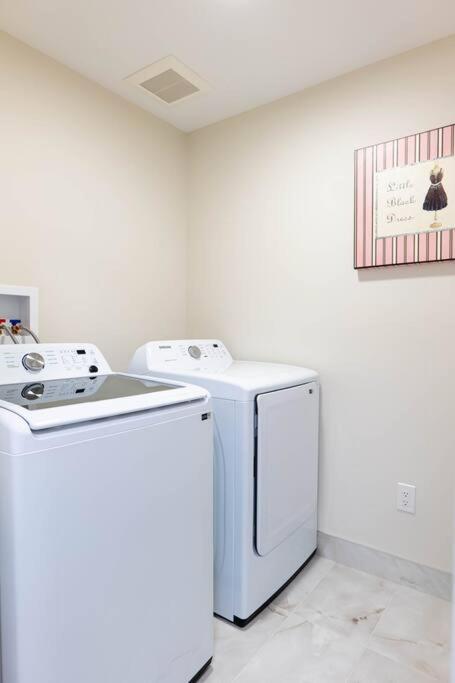 Apartamento Luxury Niagara 3 Bdr Townhouse /Garage Exterior foto